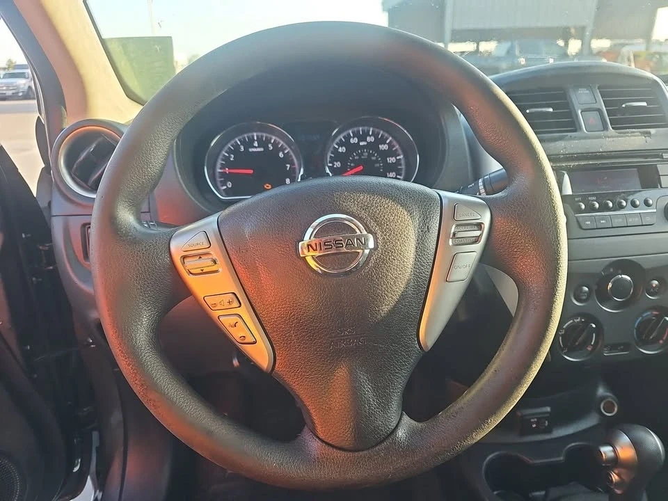 2018 Nissan Versa - Image 7 of 10