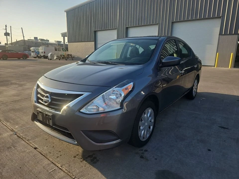 2018 Nissan Versa - Image 3 of 10