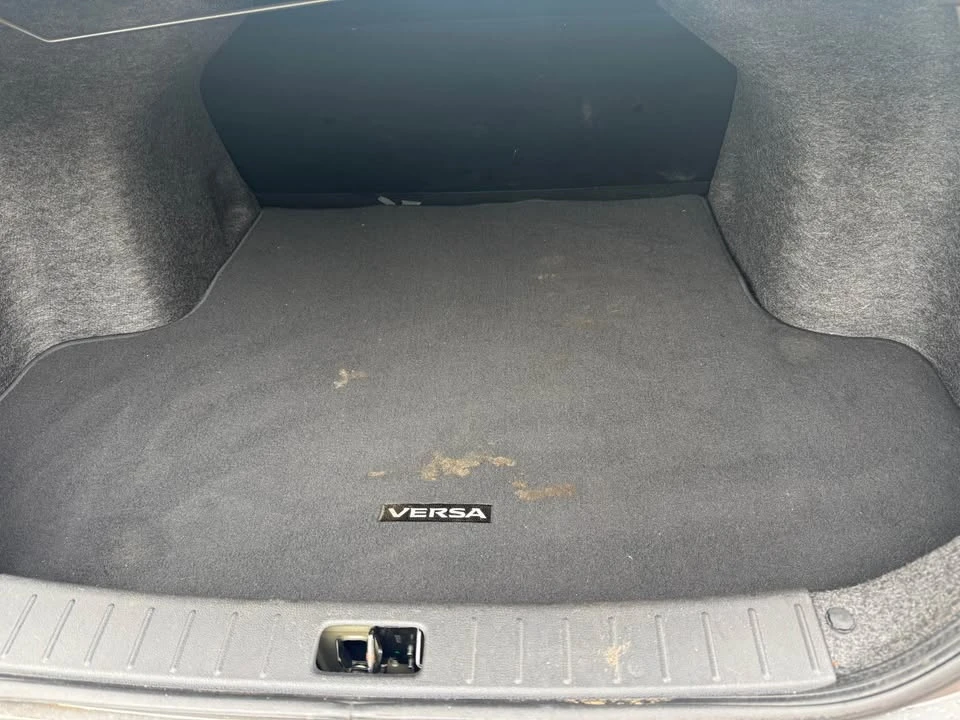2018 Nissan Versa - Image 11 of 11