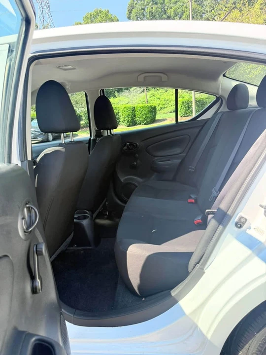 2018 Nissan Versa - Image 18 of 20