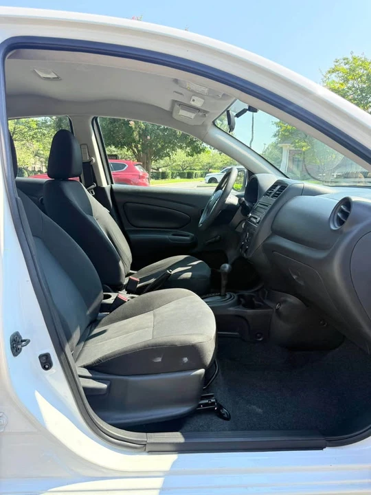 2018 Nissan Versa - Image 14 of 20