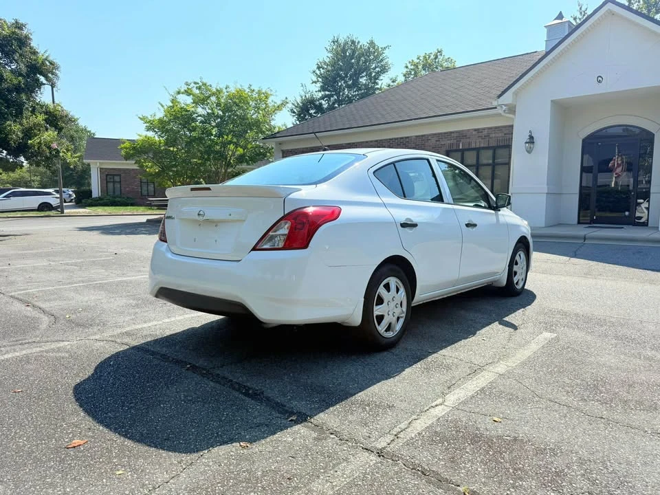 2018 Nissan Versa - Image 6 of 20