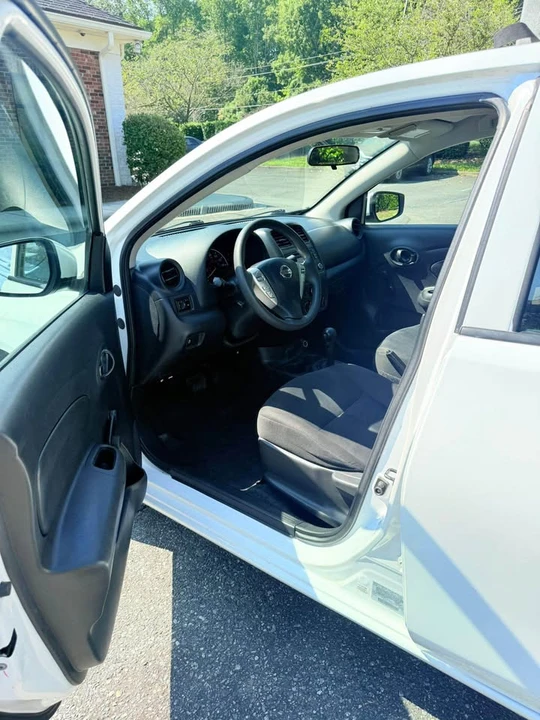 2018 Nissan Versa - Image 9 of 20