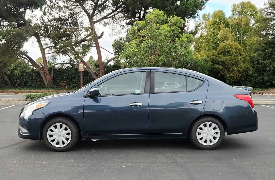 2018 Nissan Versa - Image 19 of 20