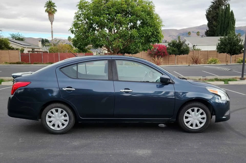 2018 Nissan Versa - Image 18 of 20