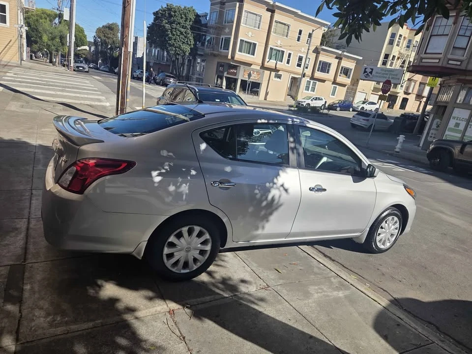 2018 Nissan Versa - Image 3 of 11