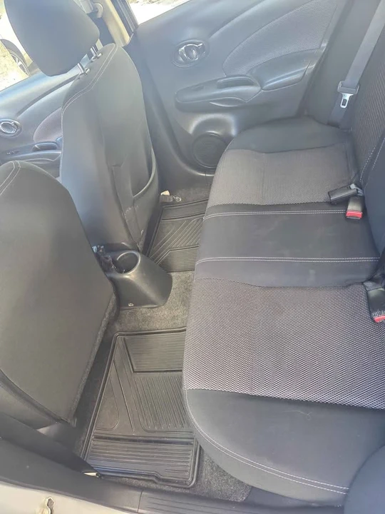 2018 Nissan Versa - Image 8 of 11