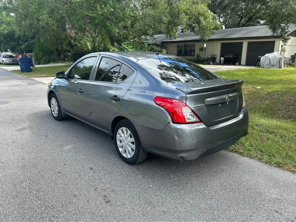 2018 Nissan Versa - Image 6 of 8