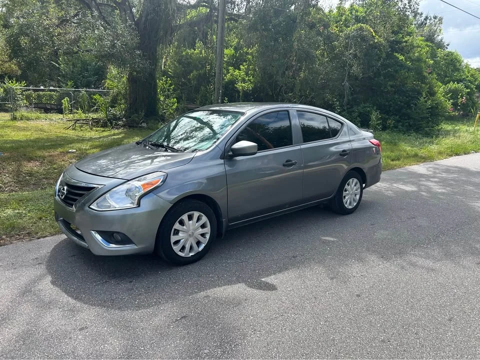 2018 Nissan Versa - Image 2 of 8
