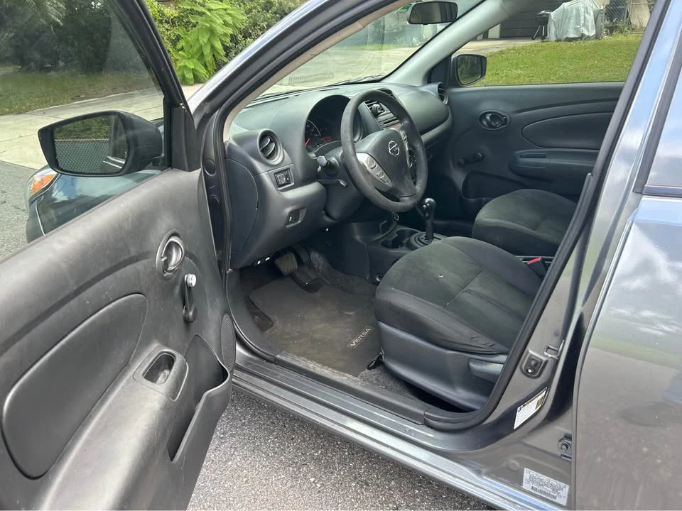 2018 Nissan Versa - Image 8 of 8