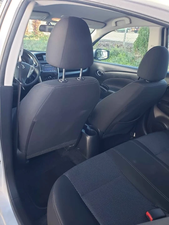 2018 Nissan Versa - Image 10 of 11