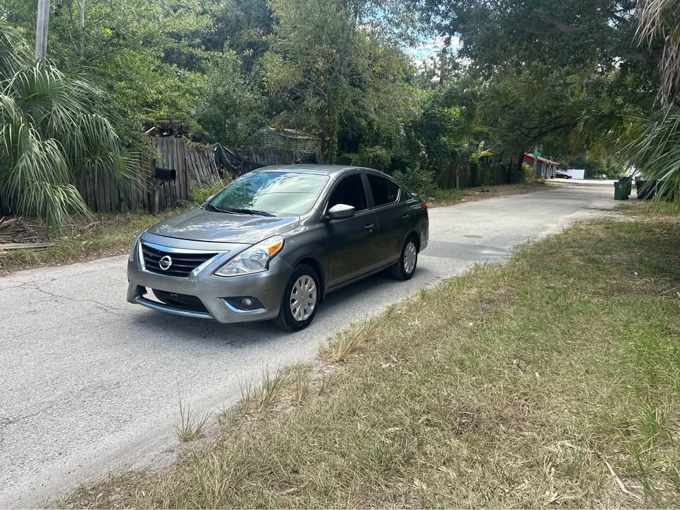 2018 Nissan Versa - Image 3 of 9