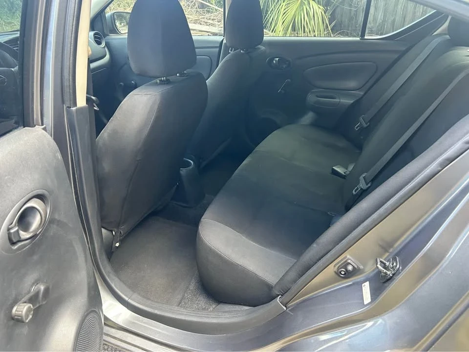 2018 Nissan Versa - Image 8 of 9