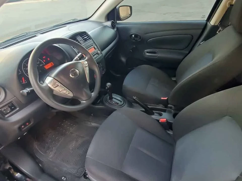 2018 Nissan Versa - Image 8 of 10