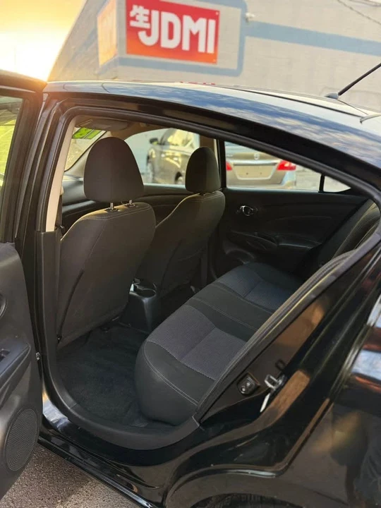2018 Nissan Versa - Image 12 of 13