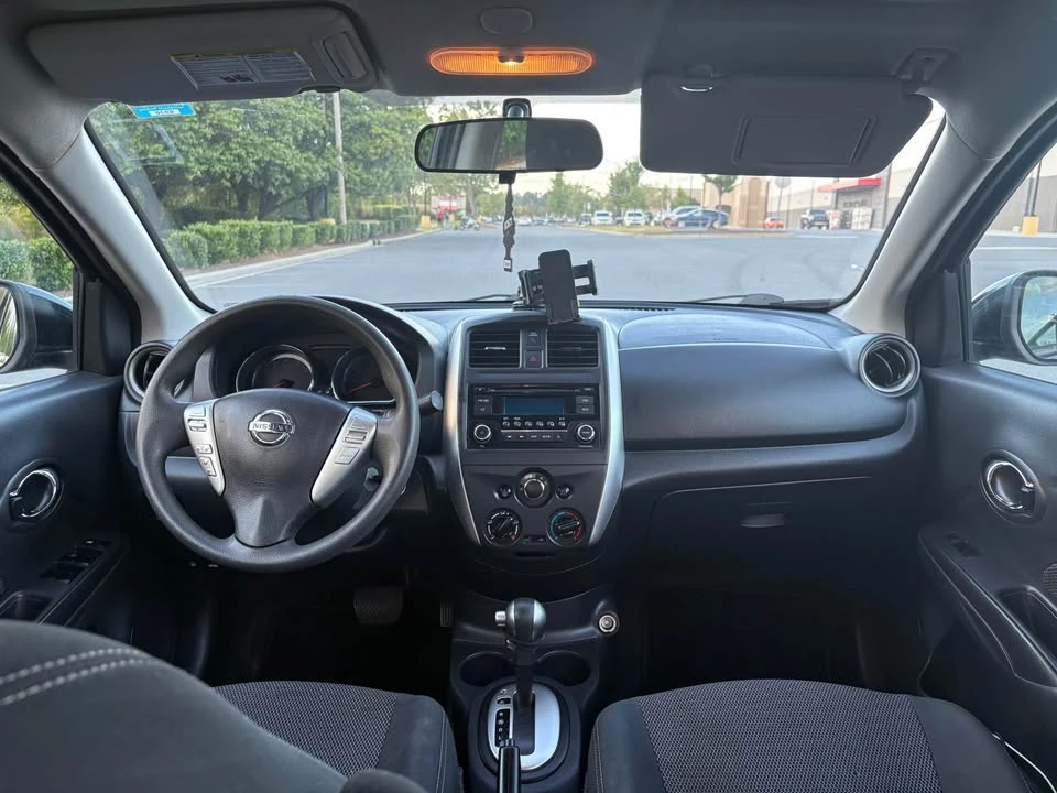 2018 Nissan Versa - Image 6 of 6