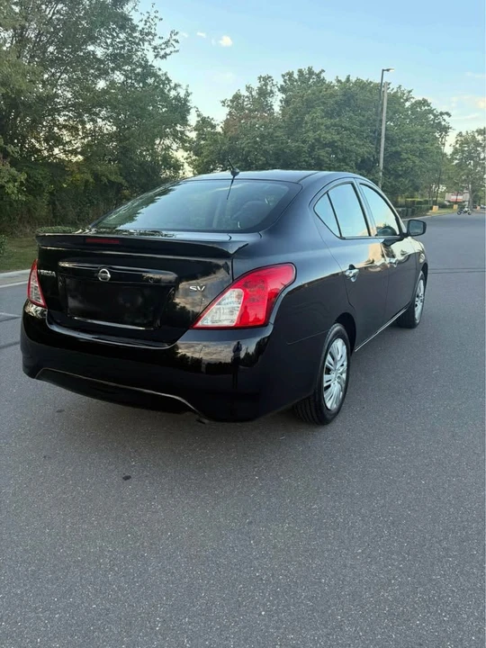 2018 Nissan Versa - Image 3 of 6