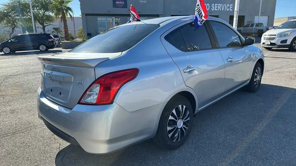 2018 Nissan Versa - Image 3 of 9