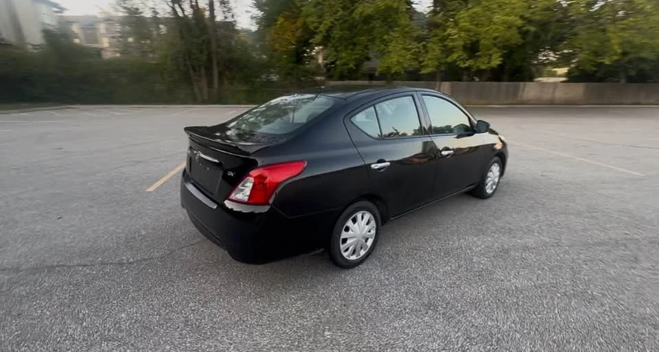 2018 Nissan Versa - Image 4 of 13