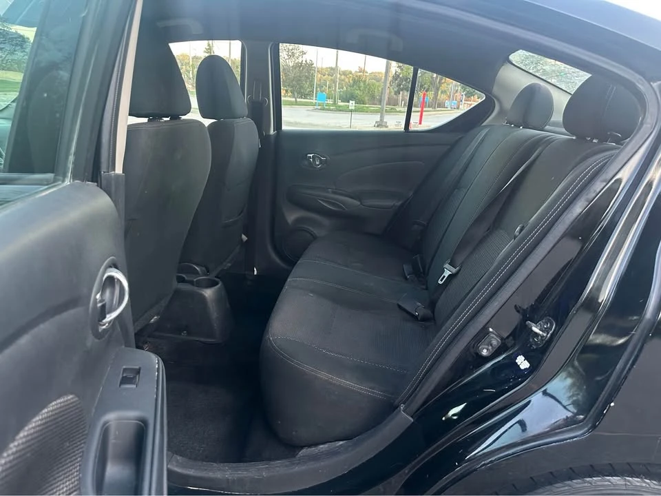 2018 Nissan Versa - Image 12 of 13