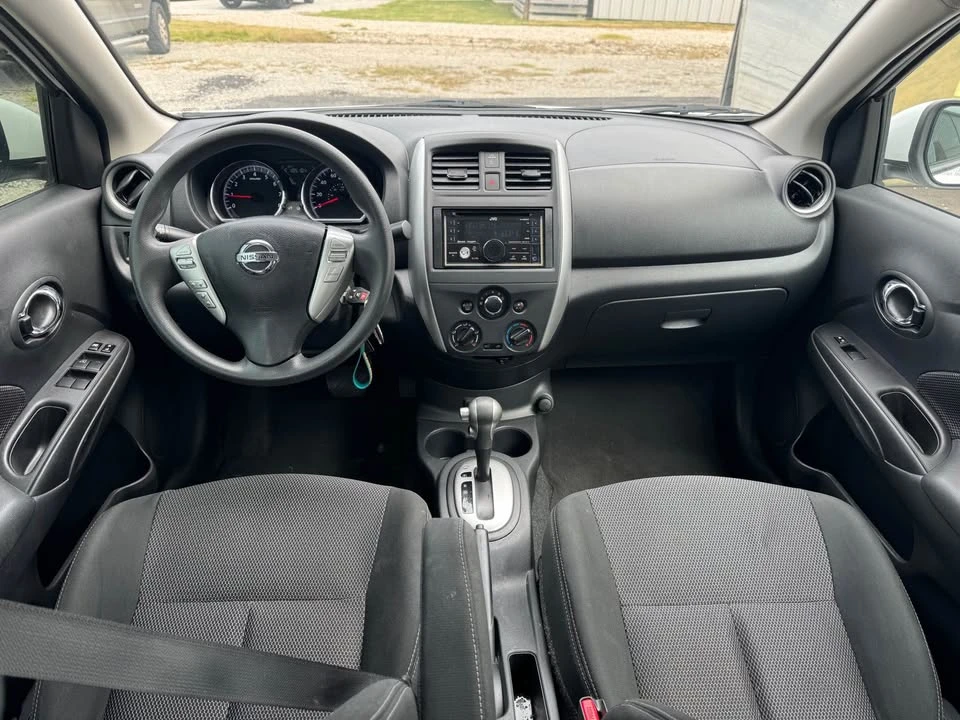 2018 Nissan Versa - Image 5 of 9