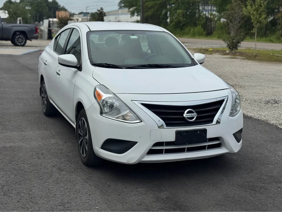 2018 Nissan Versa - Image 2 of 9