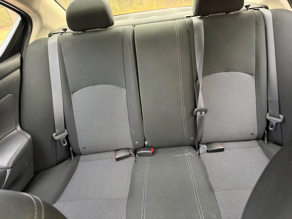 2018 Nissan Versa - Image 11 of 19