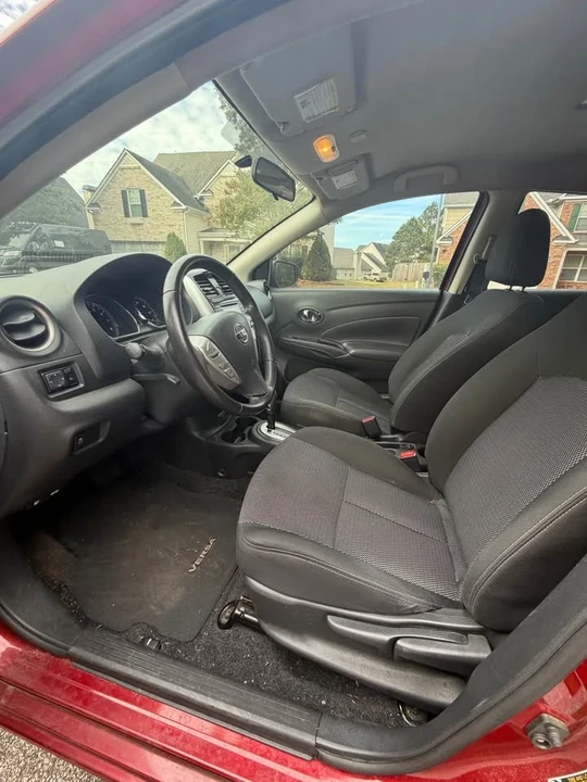 2018 Nissan Versa - Image 14 of 19