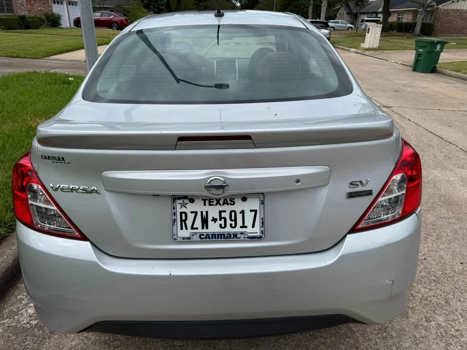2018 Nissan Versa - Image 7 of 9