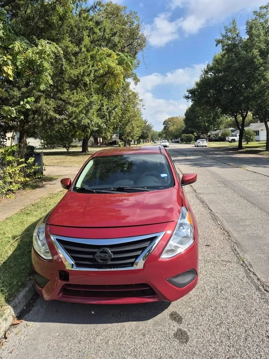 2018 Nissan Versa - Image 5 of 9
