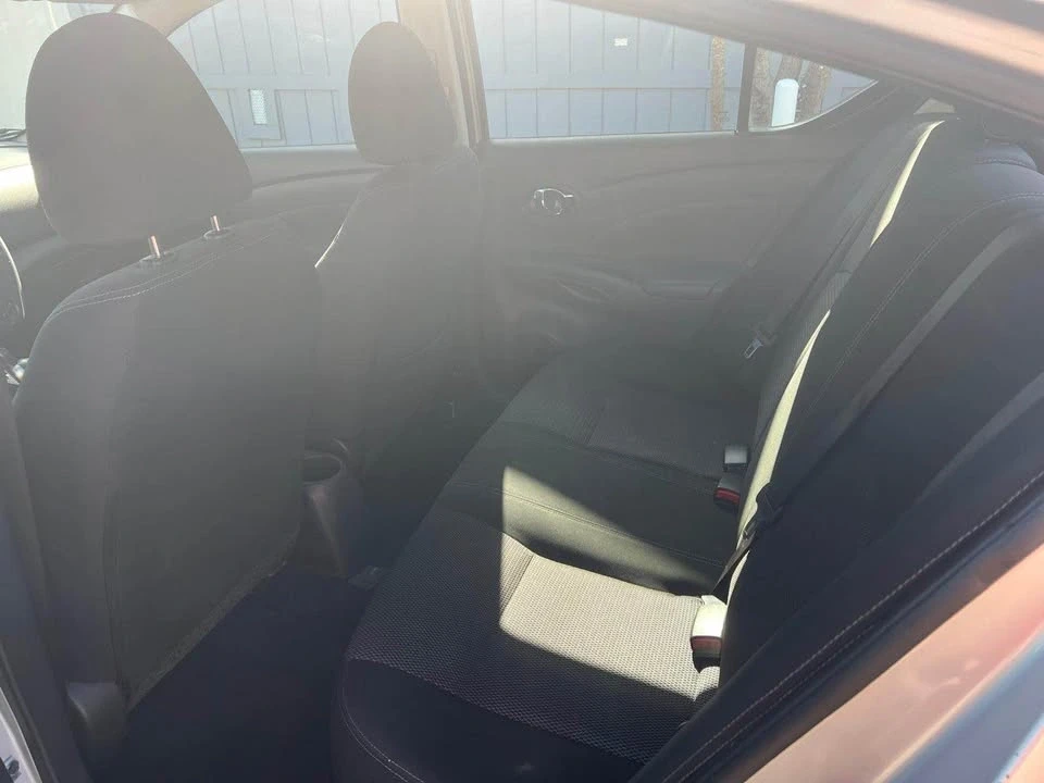 2018 Nissan Versa - Image 5 of 8