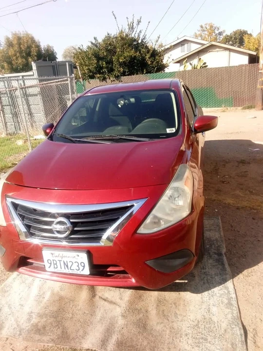 2018 Nissan Versa - Image 4 of 4