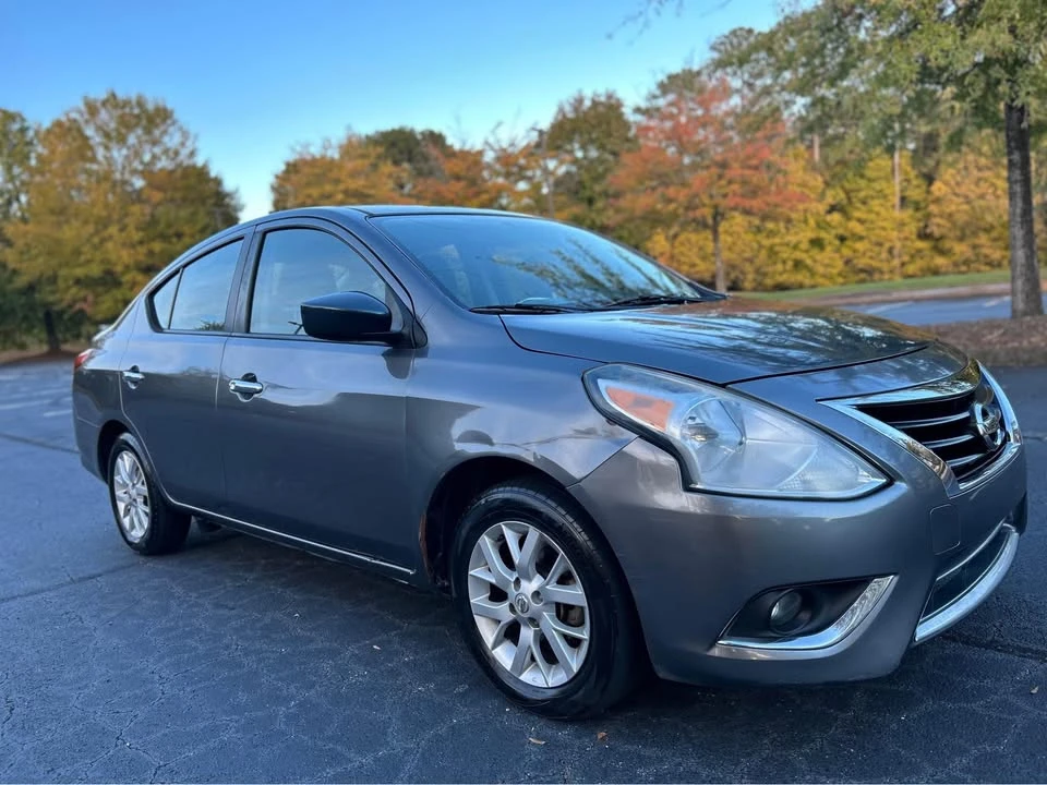 2018 Nissan Versa - Image 16 of 18