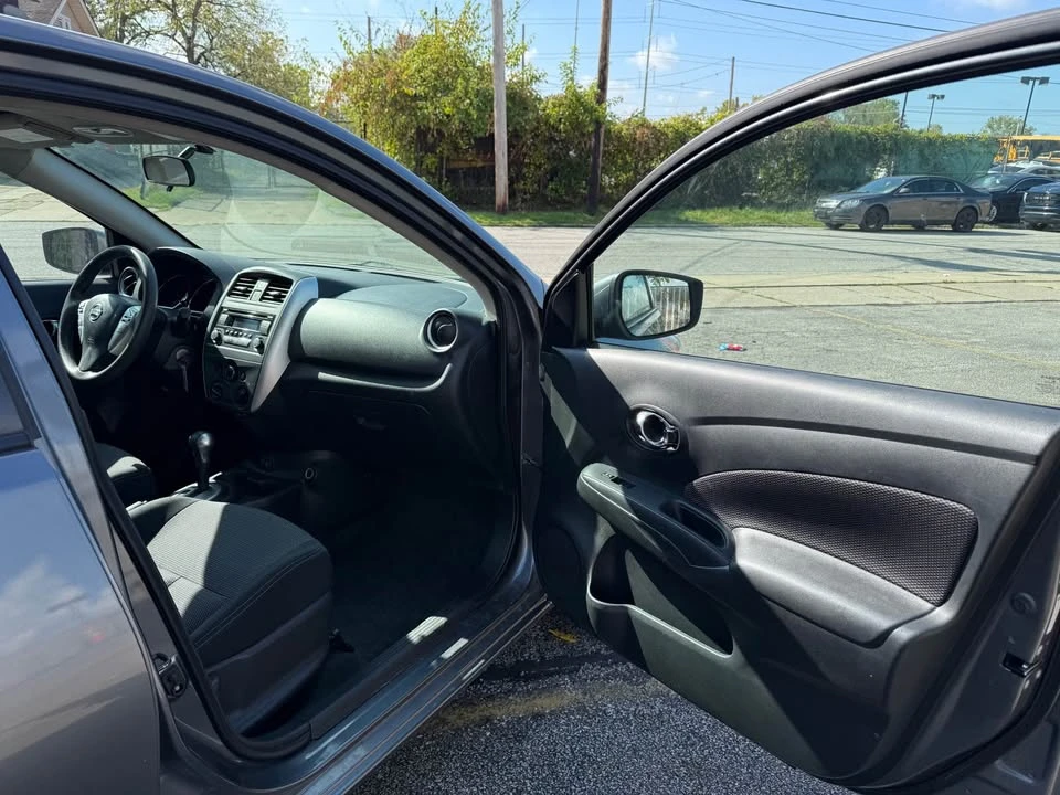 2018 Nissan Versa - Image 9 of 20