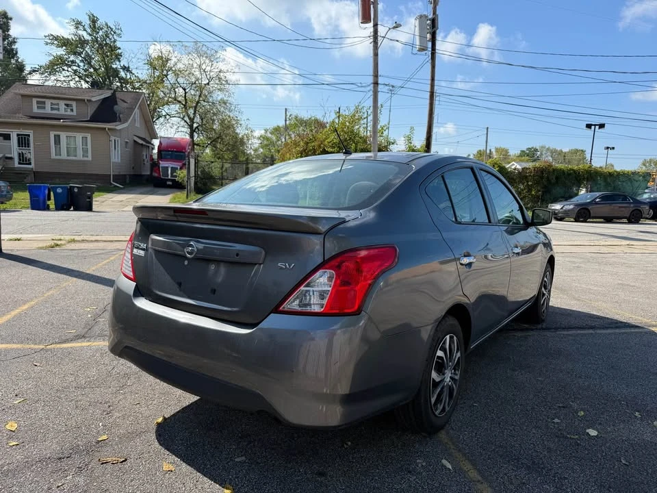 2018 Nissan Versa - Image 5 of 20
