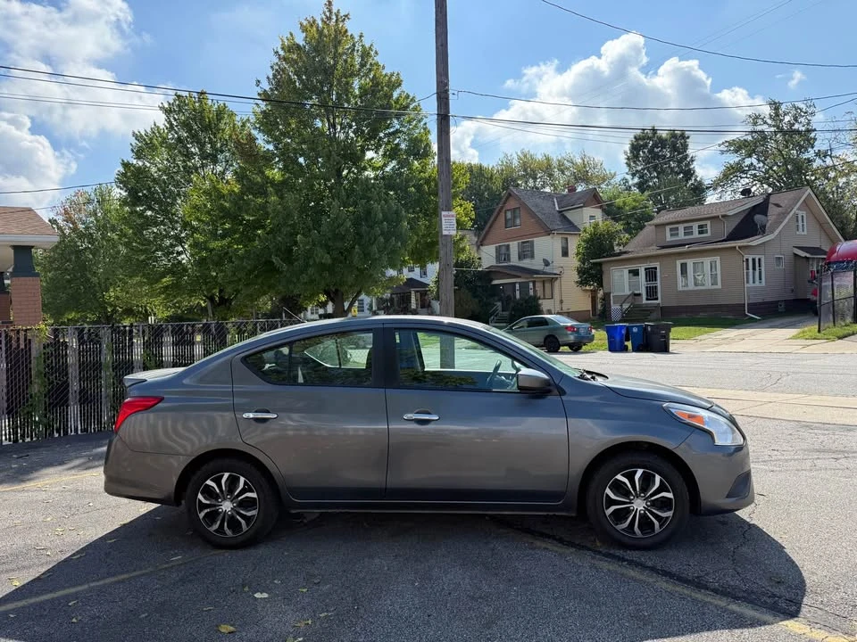 2018 Nissan Versa - Image 6 of 20