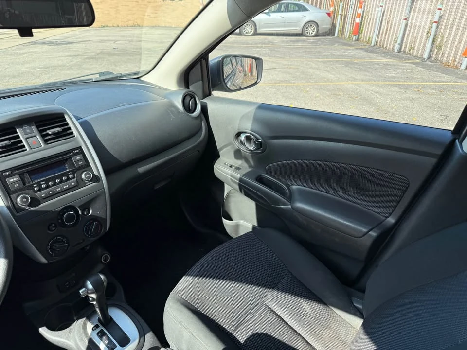 2018 Nissan Versa - Image 17 of 20