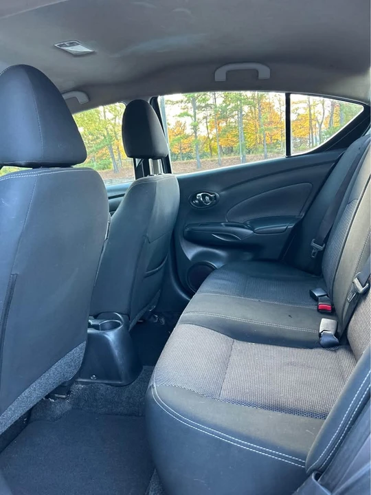 2018 Nissan Versa - Image 5 of 18