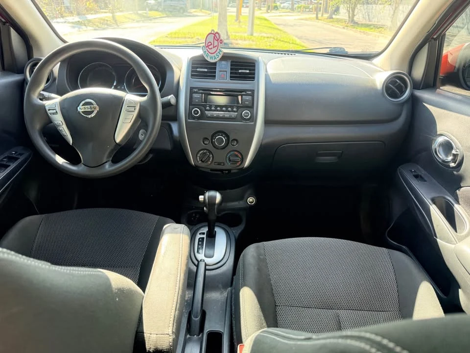 2018 Nissan Versa - Image 10 of 13