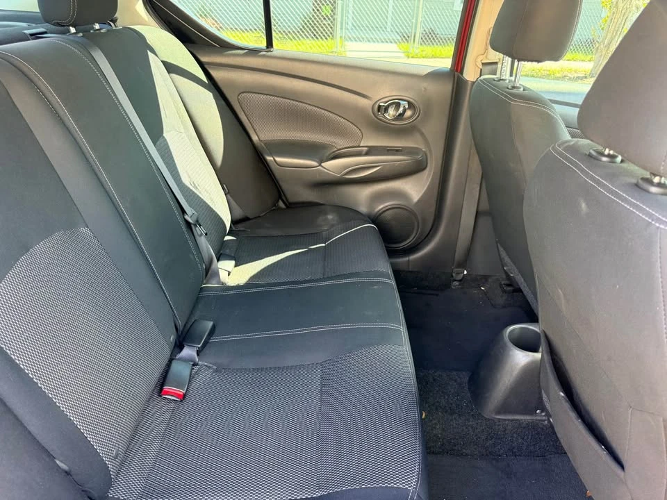 2018 Nissan Versa - Image 9 of 13