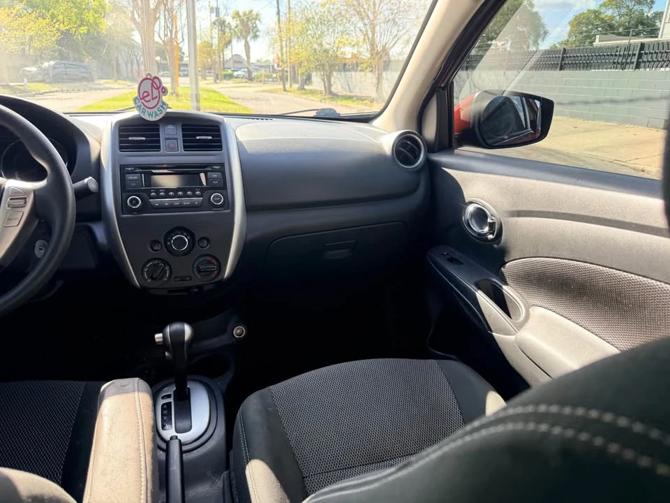 2018 Nissan Versa - Image 12 of 13