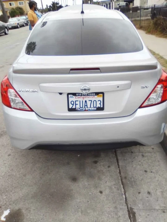 2018 Nissan Versa - Image 3 of 3