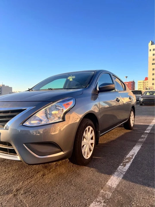2018 Nissan Versa - Image 5 of 12