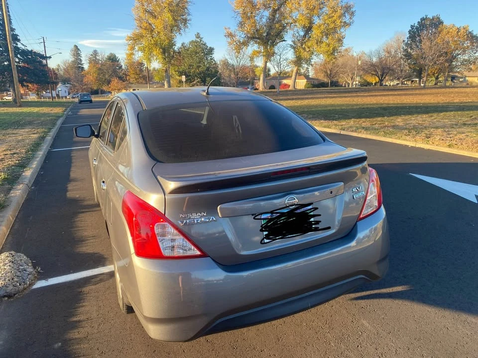 2018 Nissan Versa - Image 6 of 17