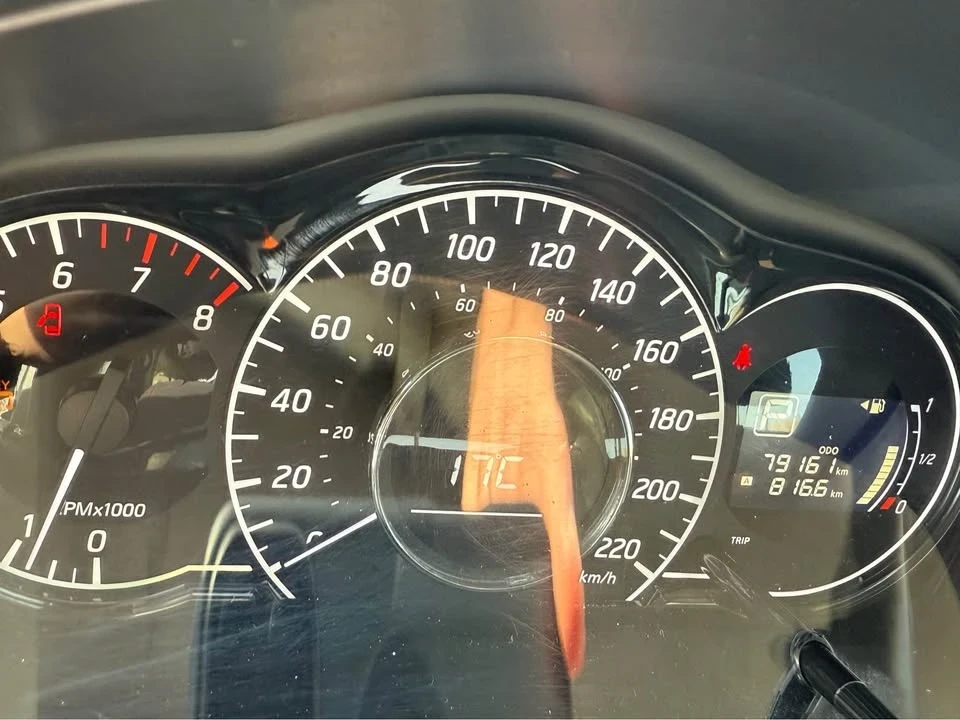 2018 Nissan Versa - Image 6 of 8