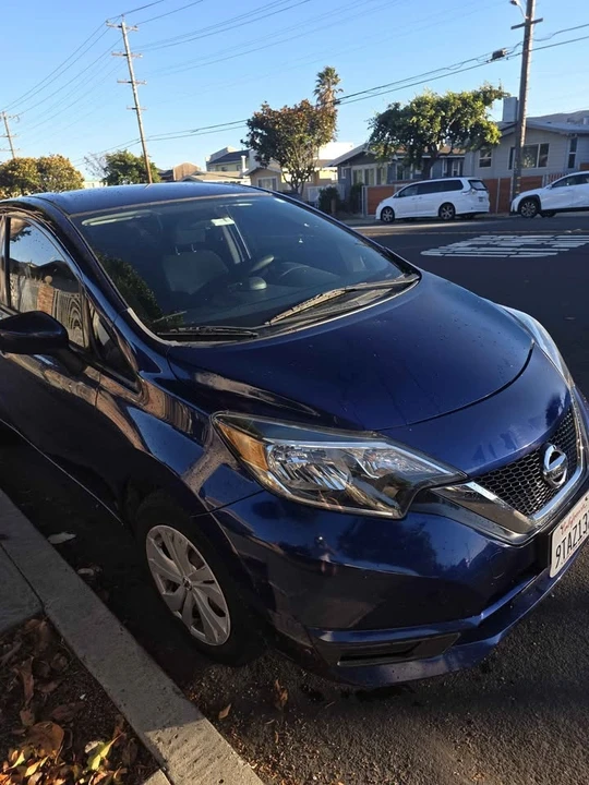 2018 Nissan Versa - Image 2 of 10