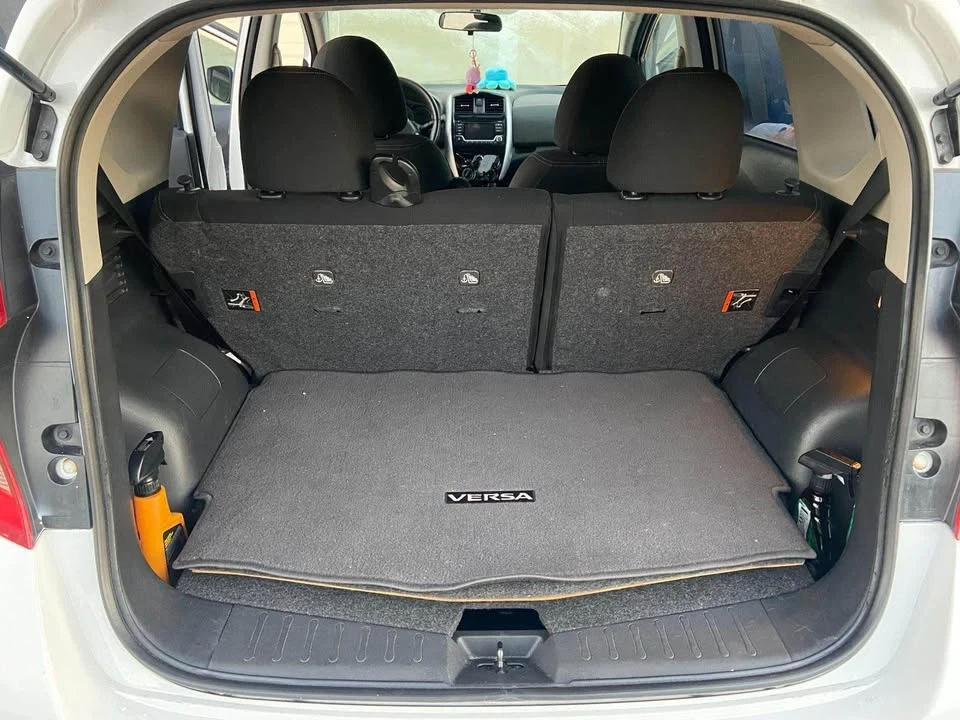 2018 Nissan Versa - Image 8 of 9