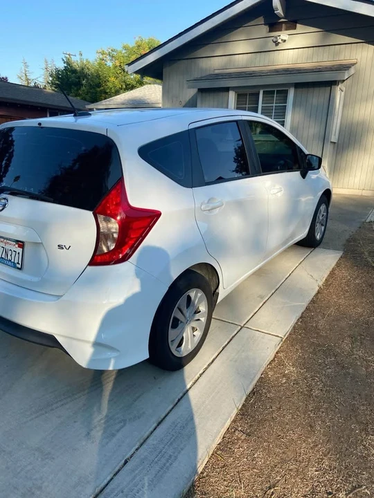 2018 Nissan Versa - Image 4 of 9