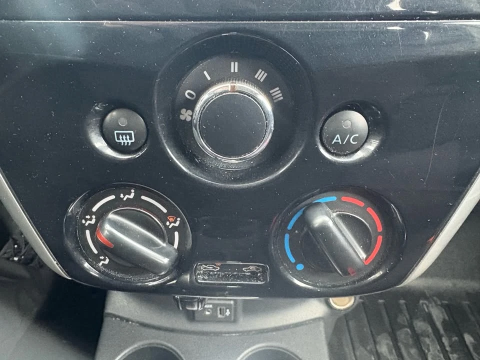 2018 Nissan Versa - Image 20 of 20