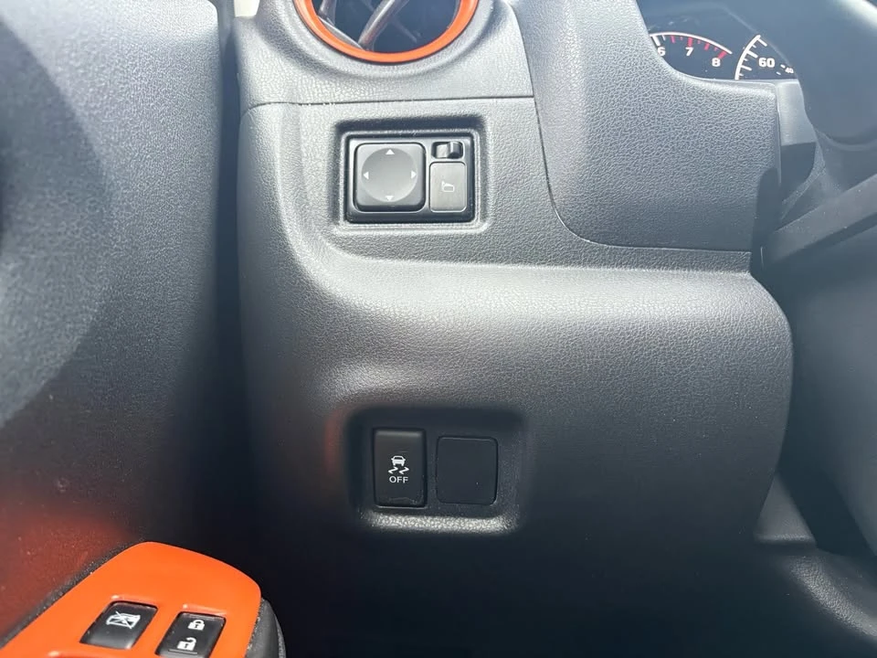 2018 Nissan Versa - Image 19 of 20